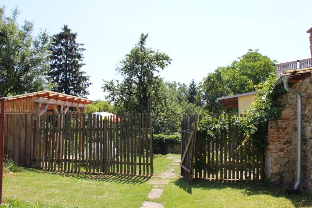 Penzion Gomelská Horní Stropnice Exterior foto