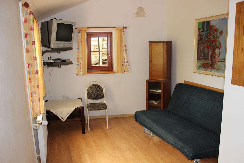 Penzion Gomelská Horní Stropnice Exterior foto